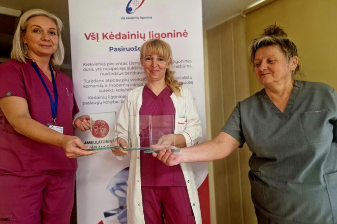 Aukščiausius rodiklius rankų higienos srityje pasiekusiems skyriams įteikti simboliniai apdovanojimai