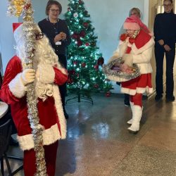 viber_image_2025-12-17_11-07-22-967 kalėdų senio vizitas