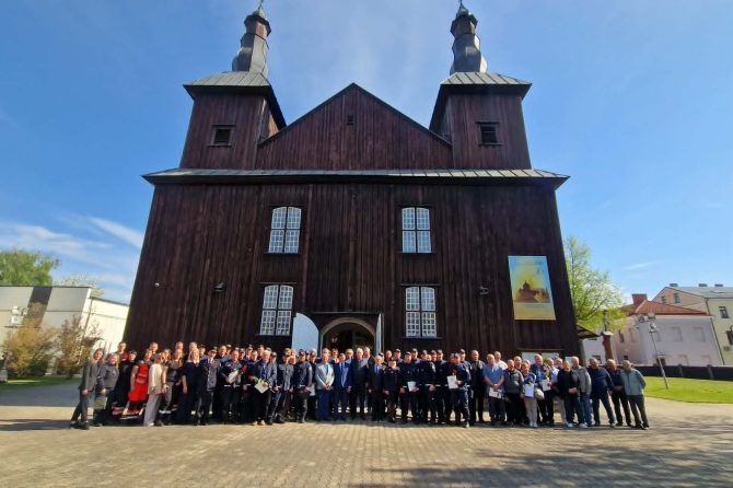 VšĮ Kėdainių ligoninės bendruomenės sveikinimai ugniagesiams Šv. Florijono dienos proga