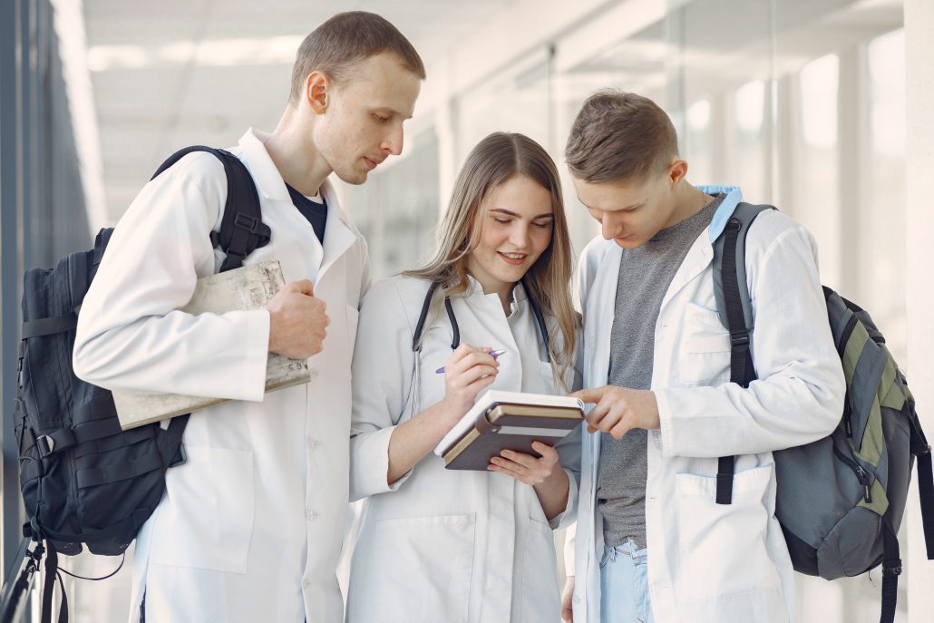 studentai