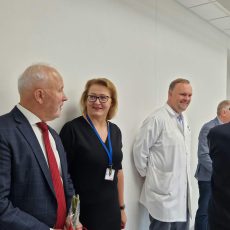 11 nauju operaciniu atidarymas
